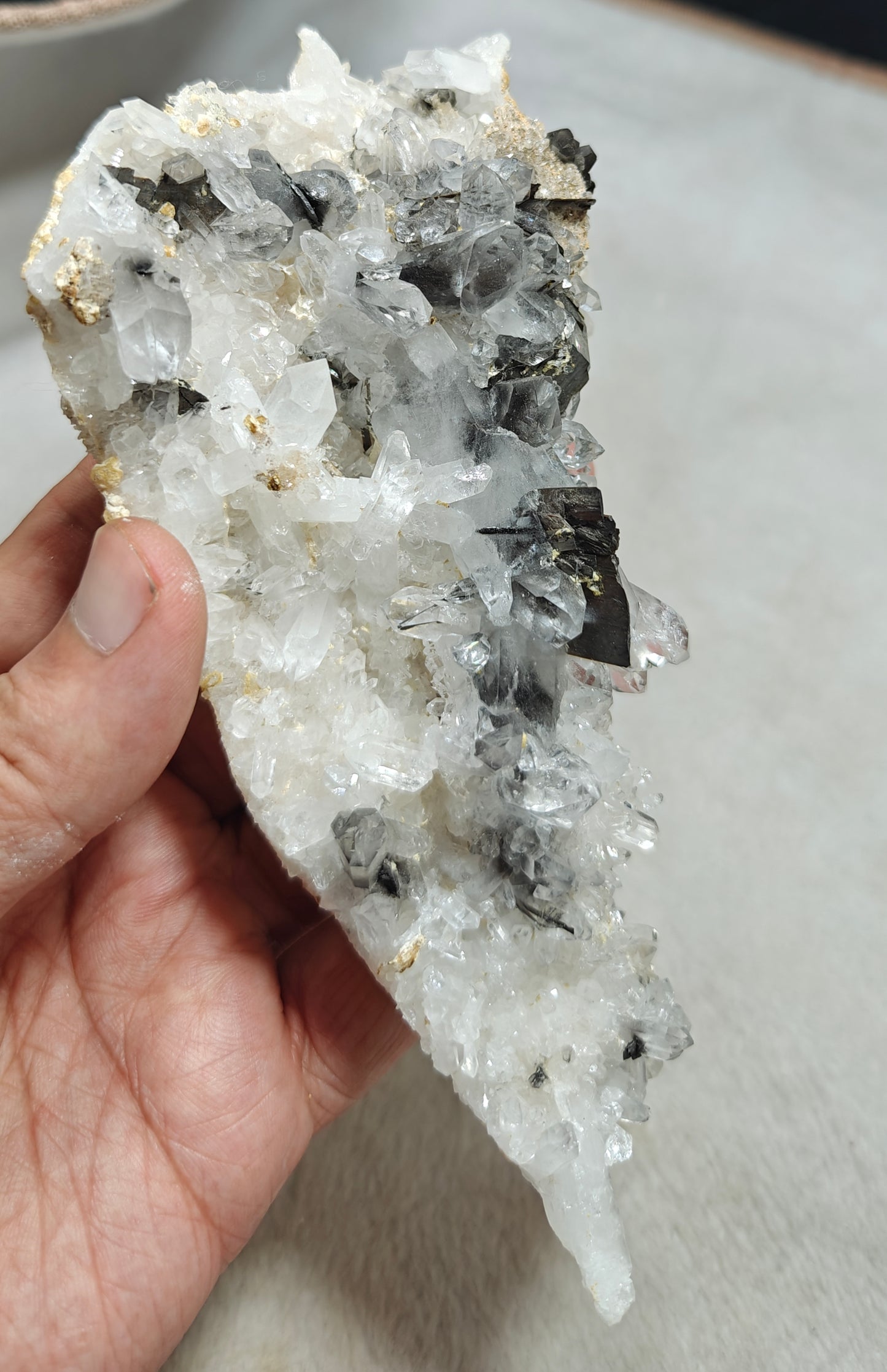 Brookite included Quartz Crystals plate 253 grams