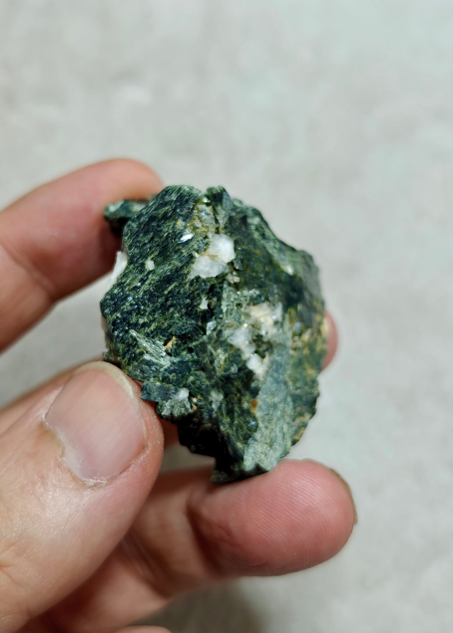 Single beautiful aesthetic aegirine crystals on matrix specimen 47 grams