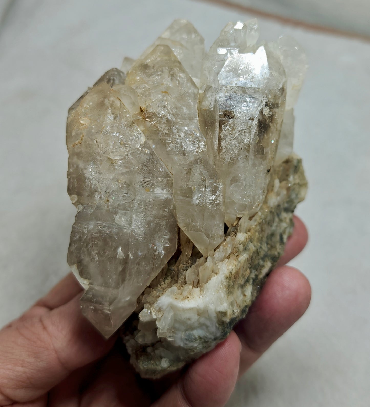 Beautiful specimen of DT fenster Quartz Crystal on matrix 508 grams
