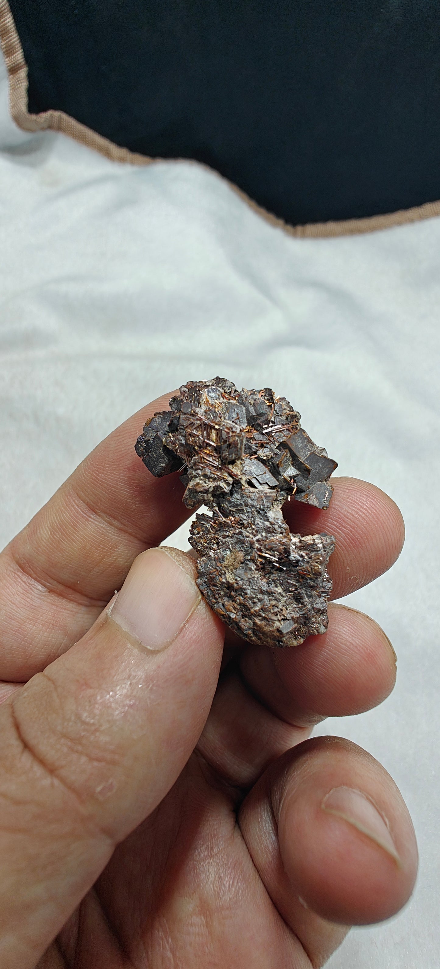 Natural siderite cluster with rutiles small size 11 grams