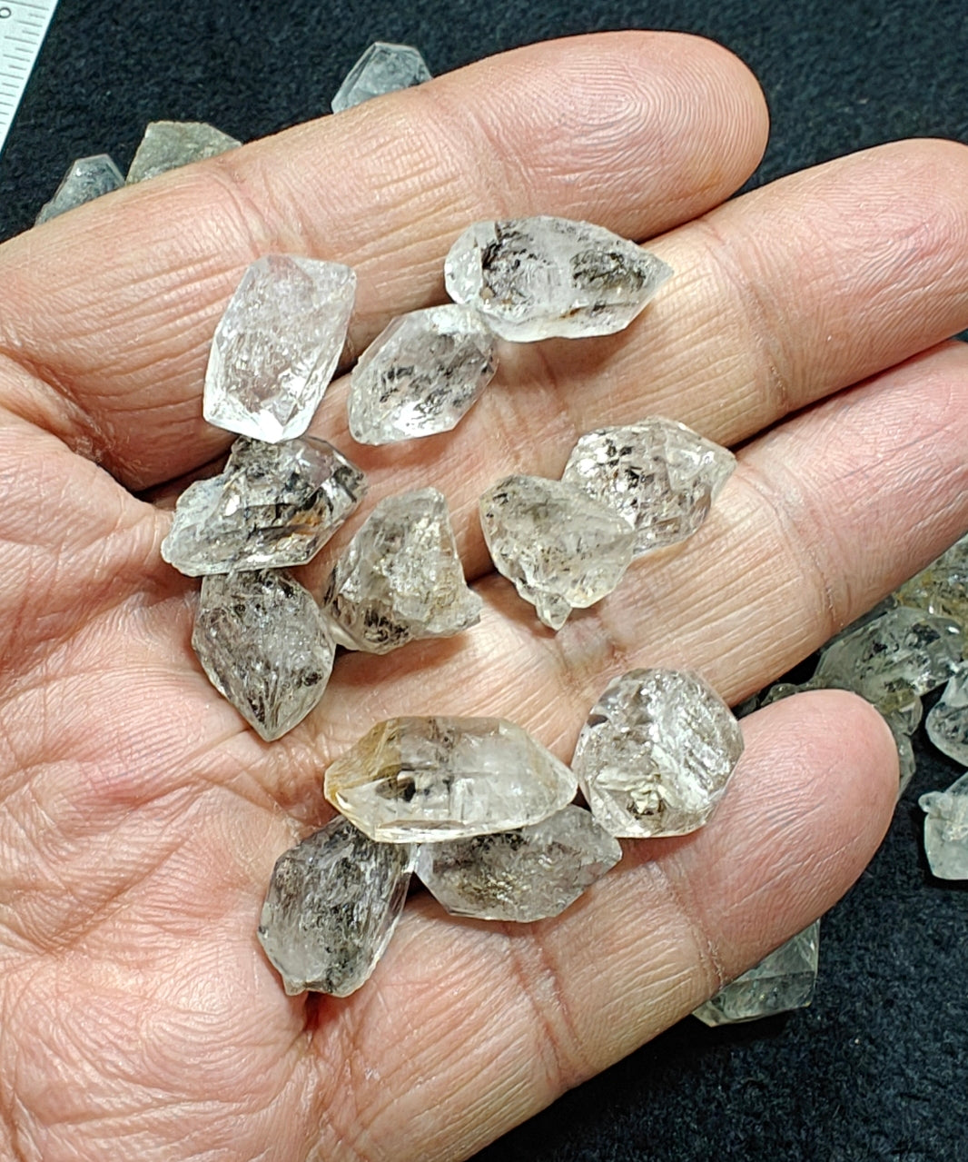 220 grams diamond quartz crystals some with carbon inclusions