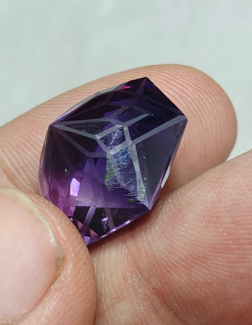 fancy hexagon faceted amethyst gemstone 30 carats