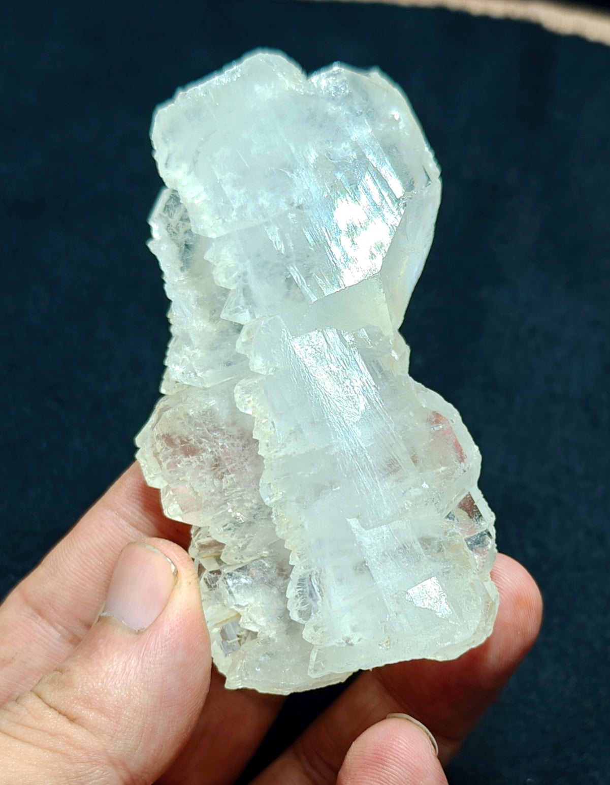 Single beautiful terminated Faden Quartz crystals specimen 167 grams