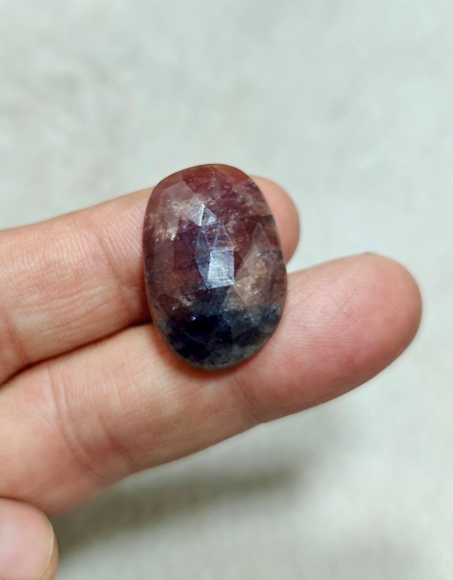 Single beautiful rose cut sapphire gem 42 carats
