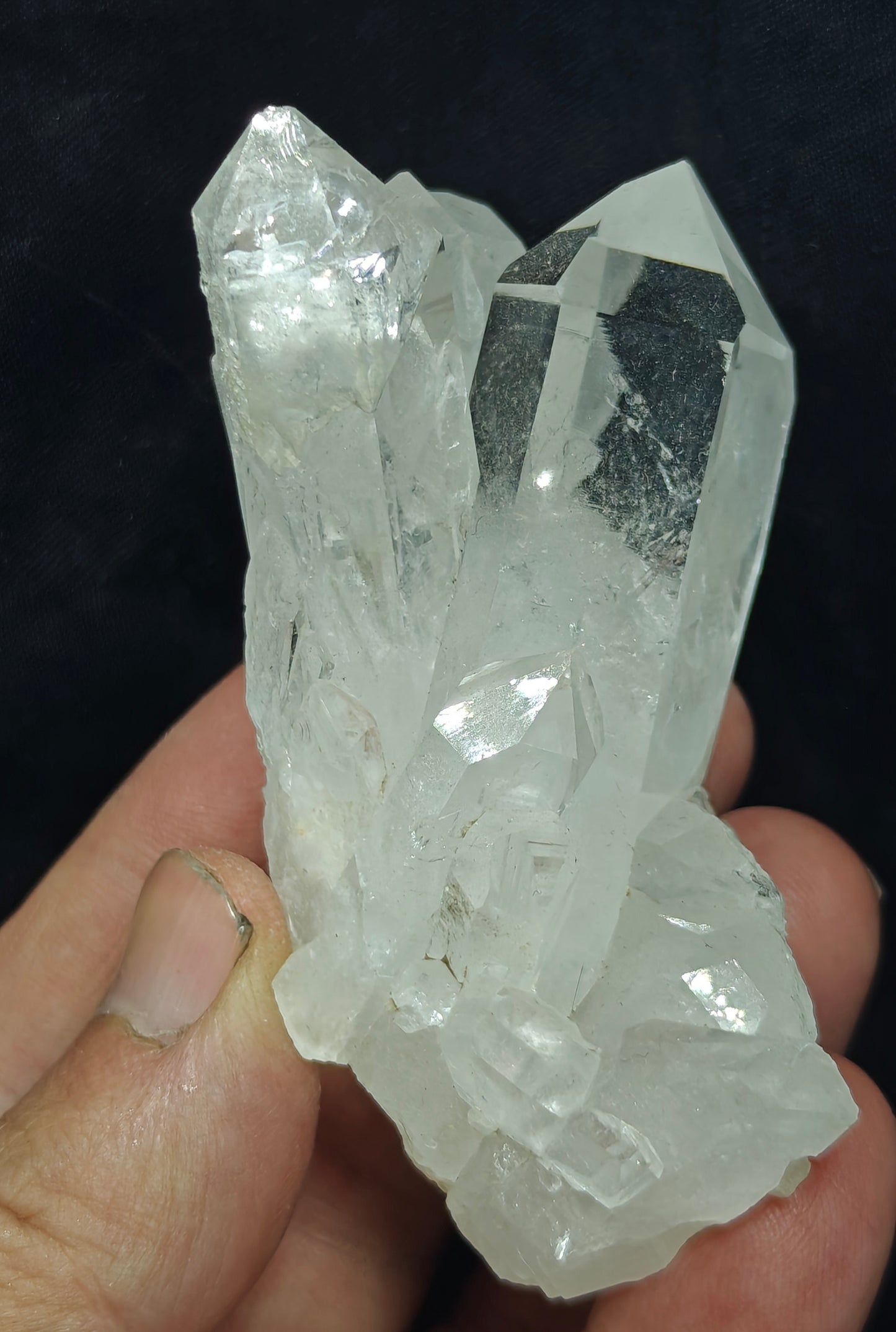 Terminated quartz Crystal 155 grams