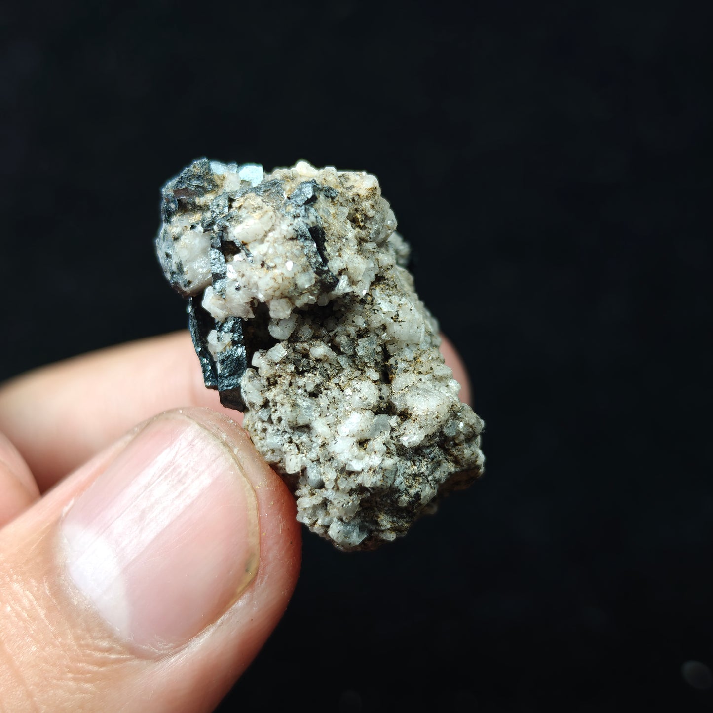 Natural hematite specimen 15 grams