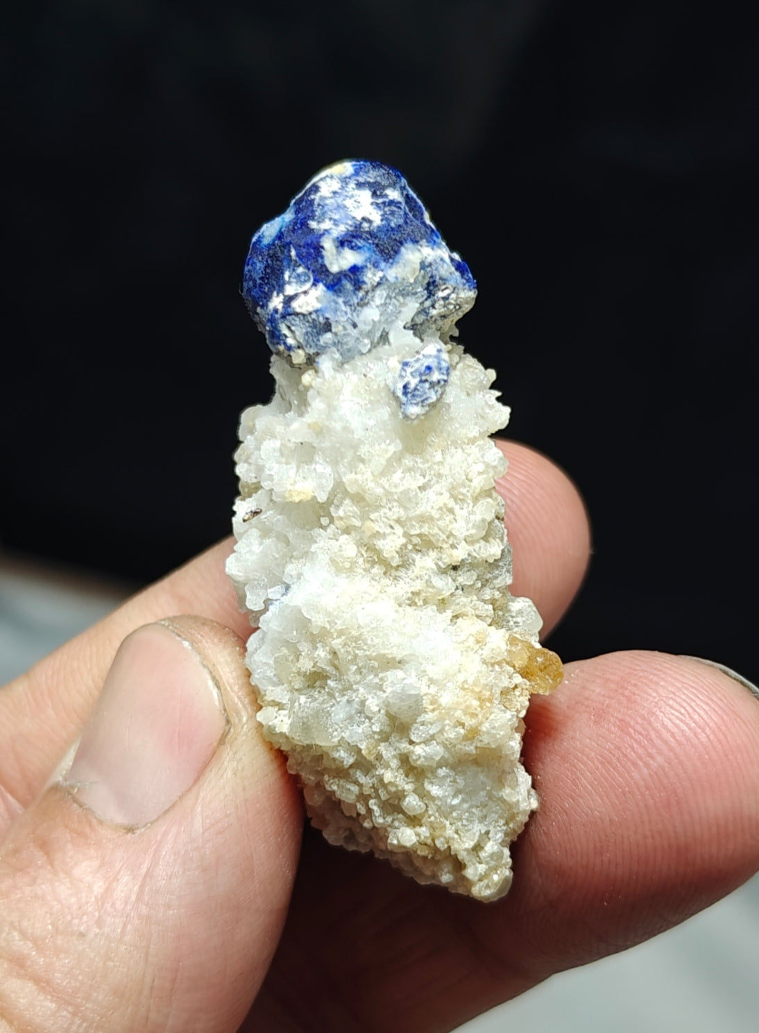 Amazing single Lazurite Afghanite specimen on matrix 25 grams