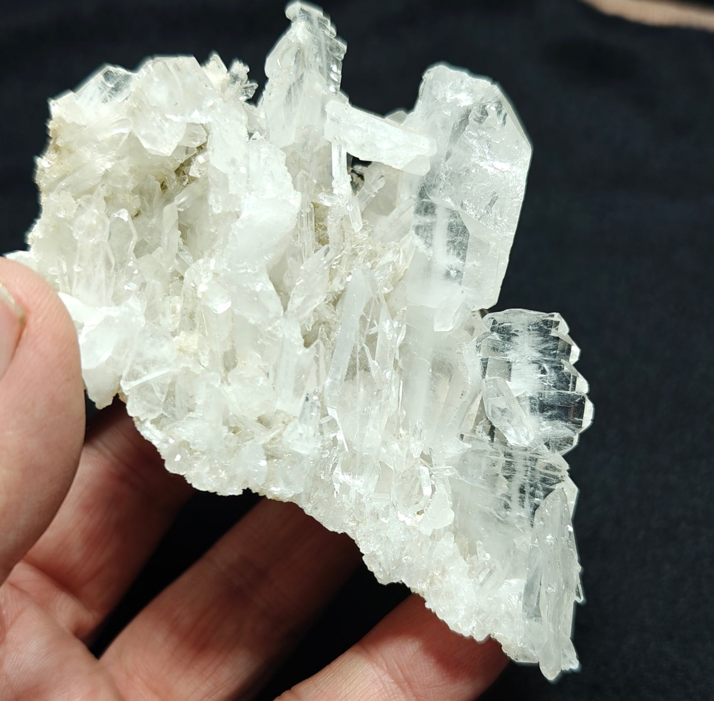 Single beautiful aesthetic Faden Quartz Crystal Specimen 172 grams