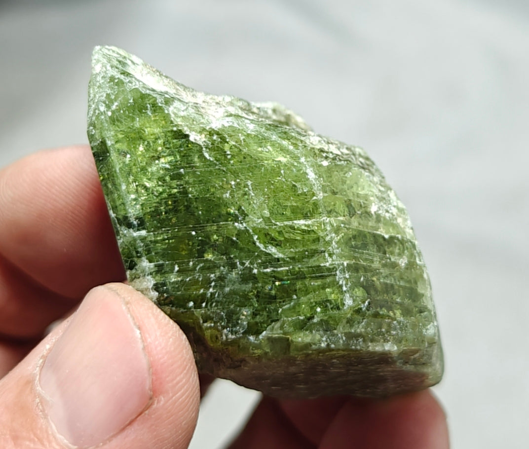 An amazing terminated diopside crystal 77 grams