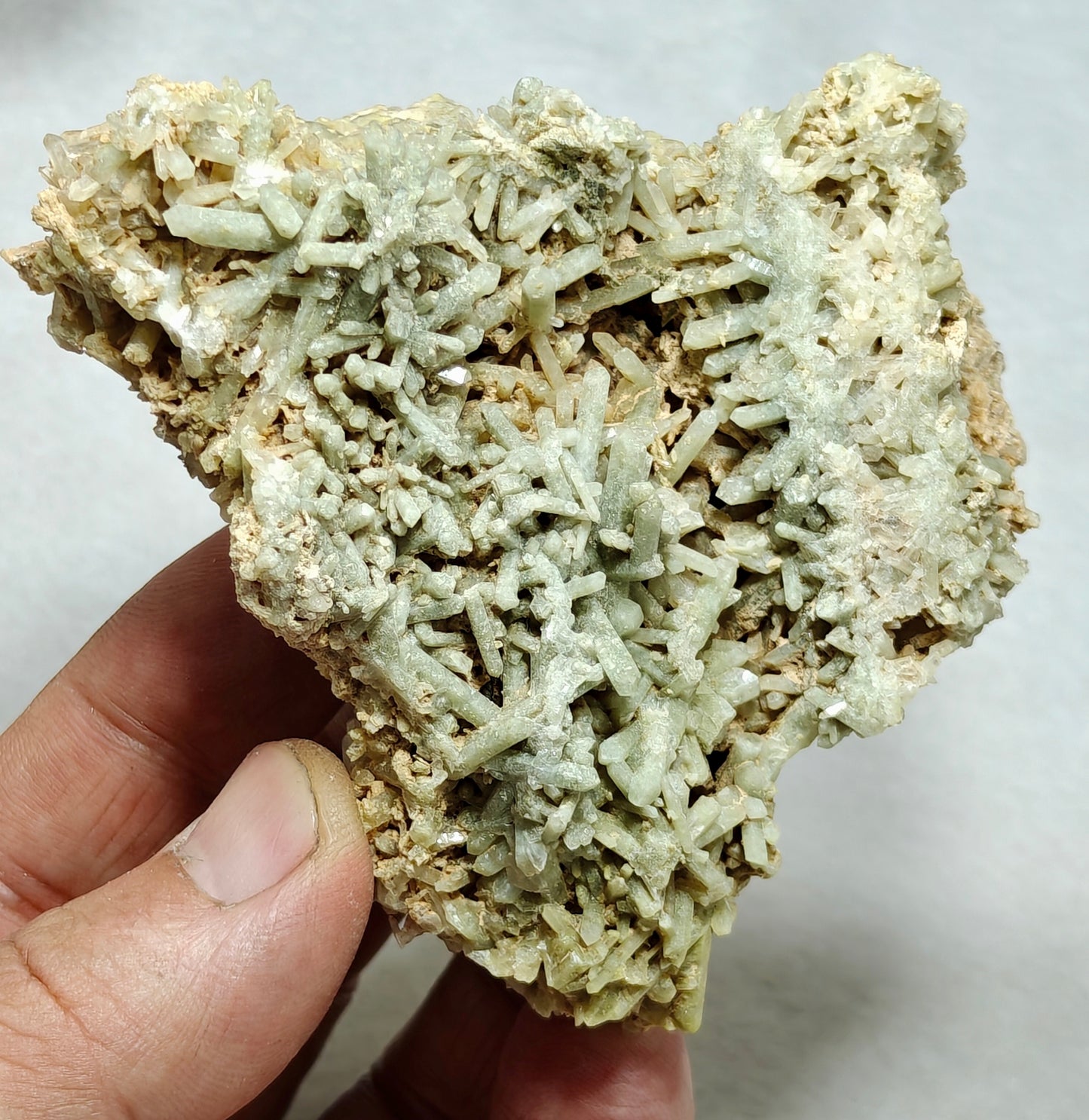 Chlorite Quartz crystals cluster 231 grams