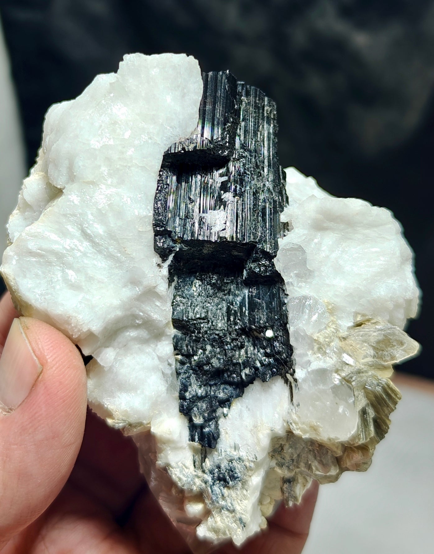 An Aesthetic Natural specimen of combination of Albite, etched Schorl, Quartz and Muscovite 268 grams