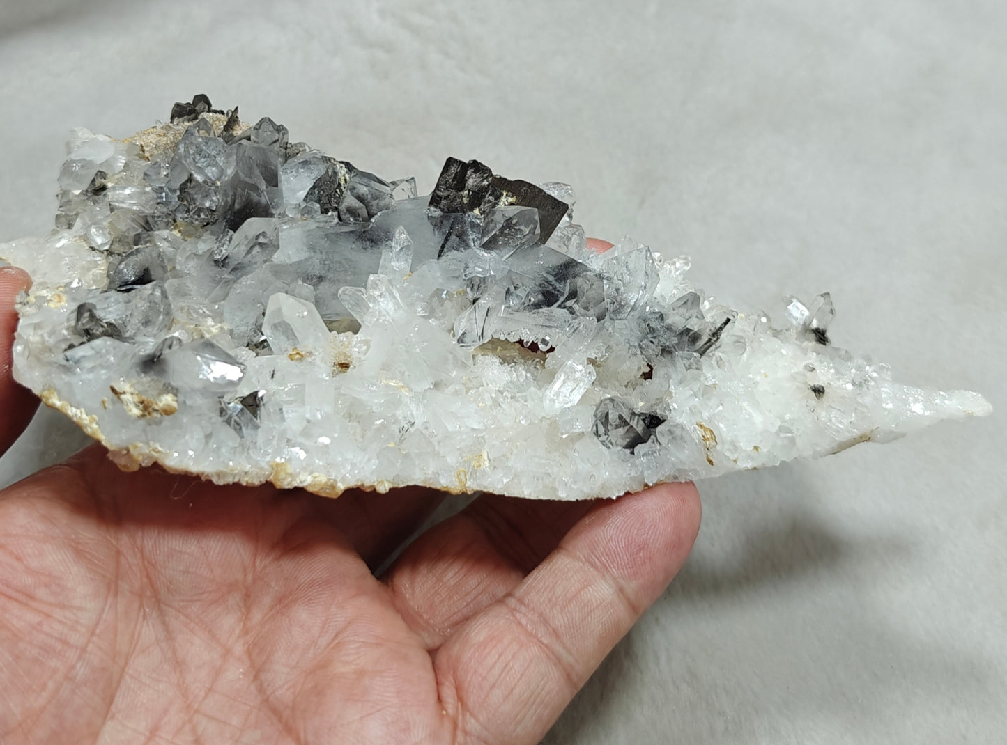 Brookite included Quartz Crystals plate 253 grams
