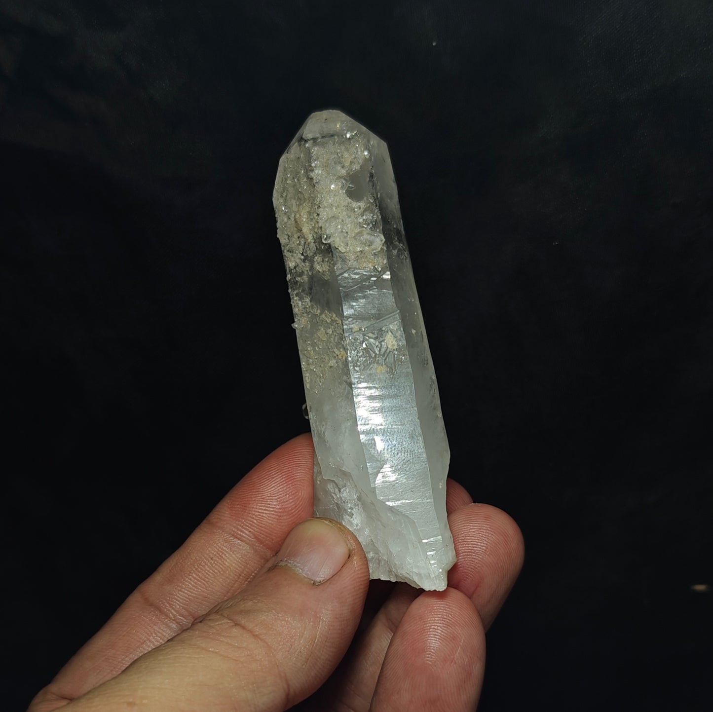 Natural elongated quartz crystal 75 grams