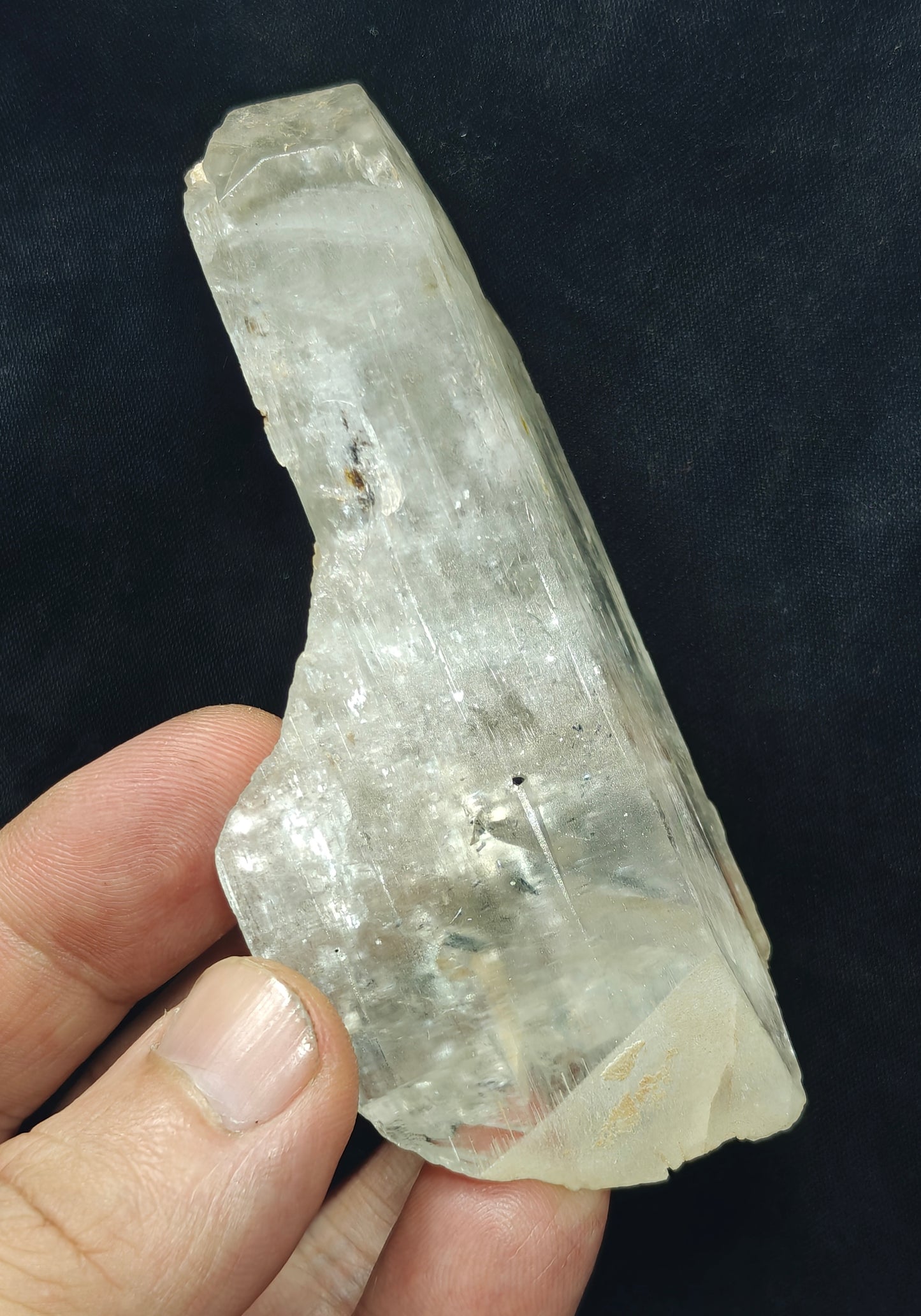 Natural spodumene crystal 167 grams