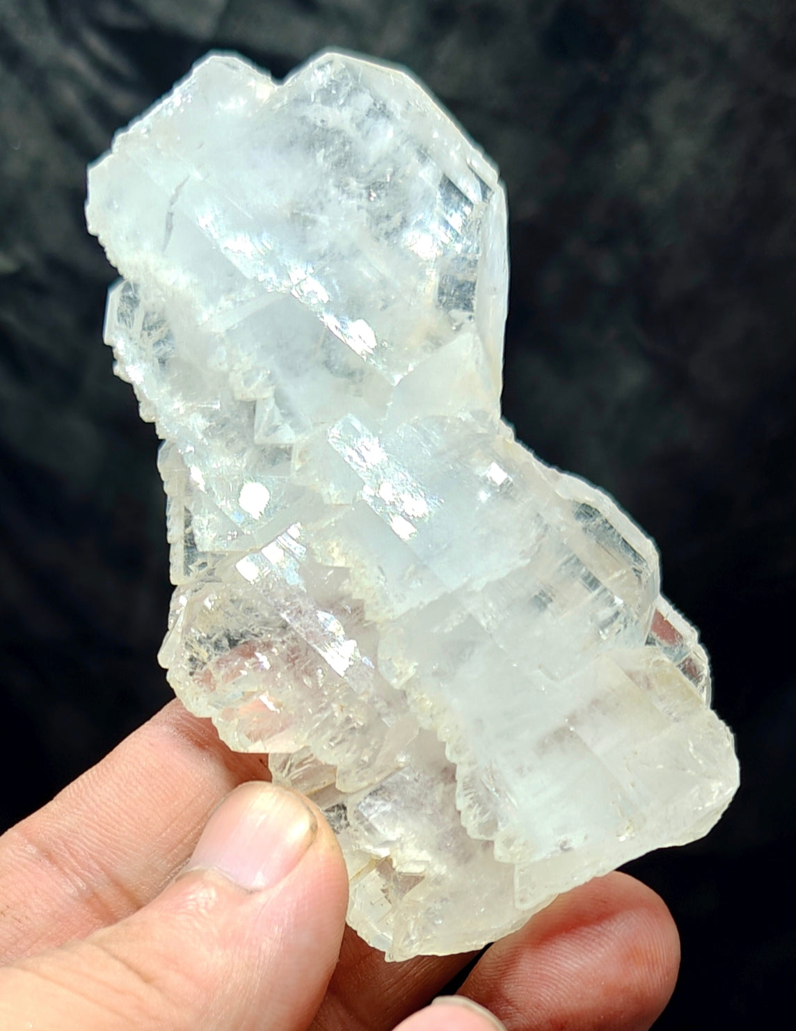 Single beautiful terminated Faden Quartz crystals specimen 167 grams