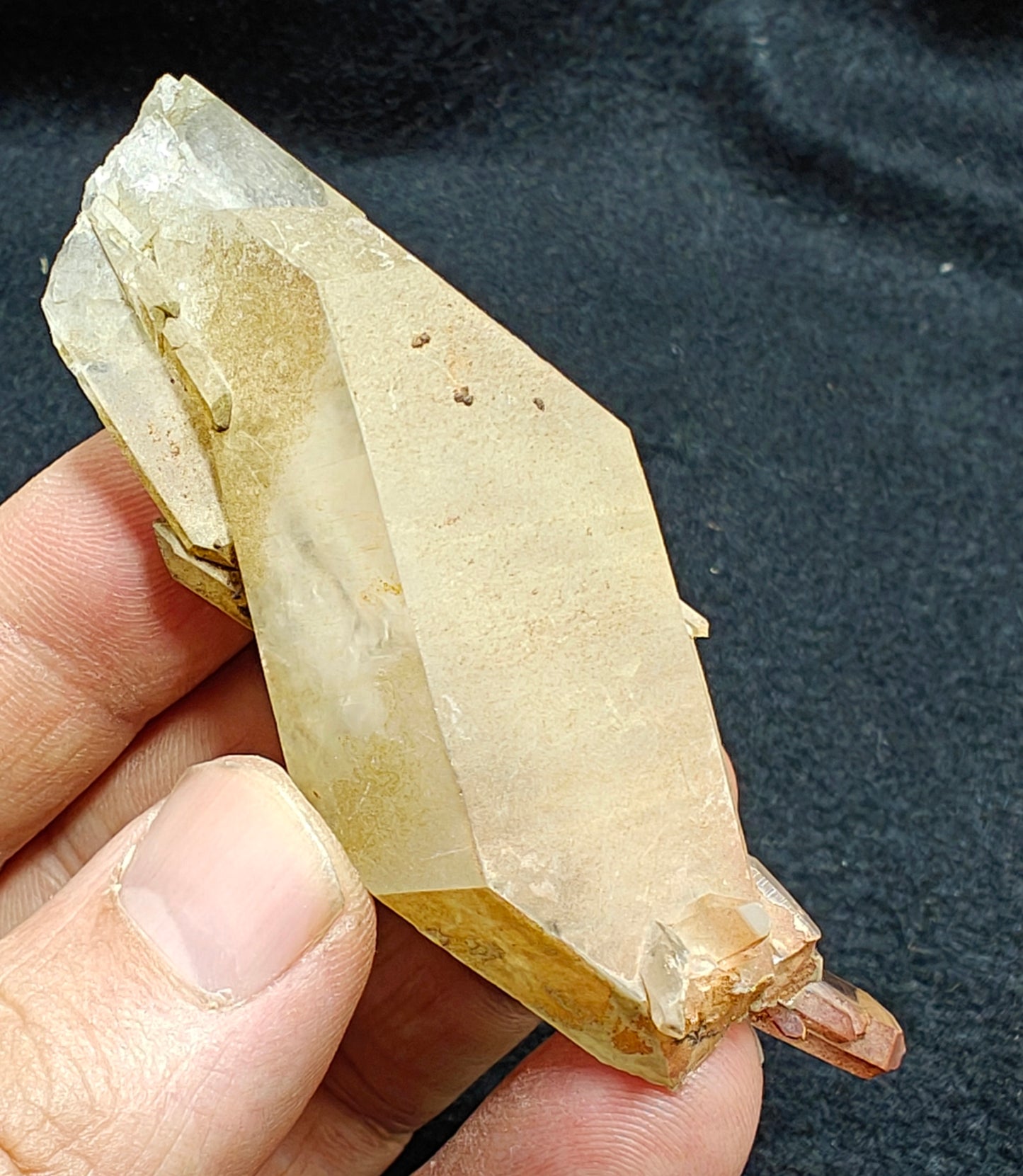 Natural chlorite included scepter like quartz crystal 55 grams