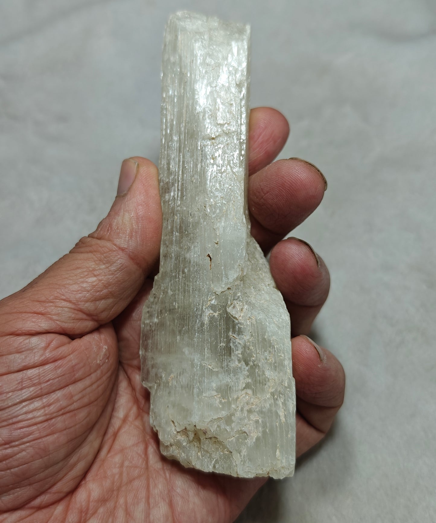Terminated spodumene crystal 208 grams