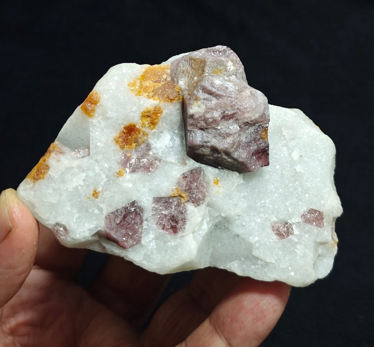Natural fluorescent spinel specimen 364 grams