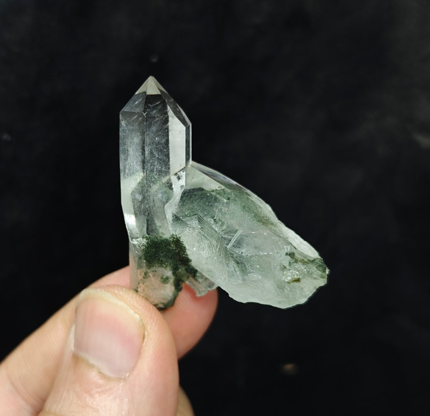 Natural chlorite quartz crystal cross formation 19 grams