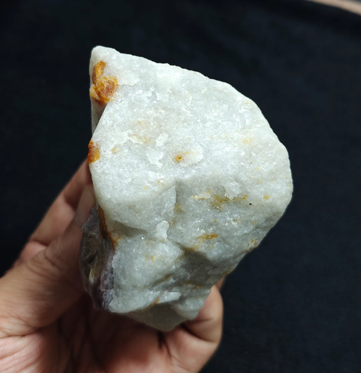 Natural fluorescent spinel specimen 364 grams