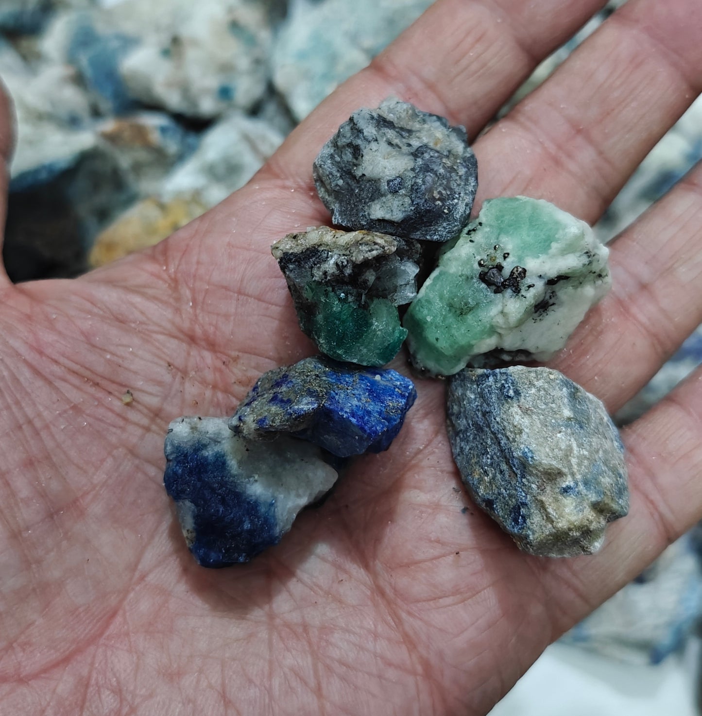 5kg fluorescent sodalite collection