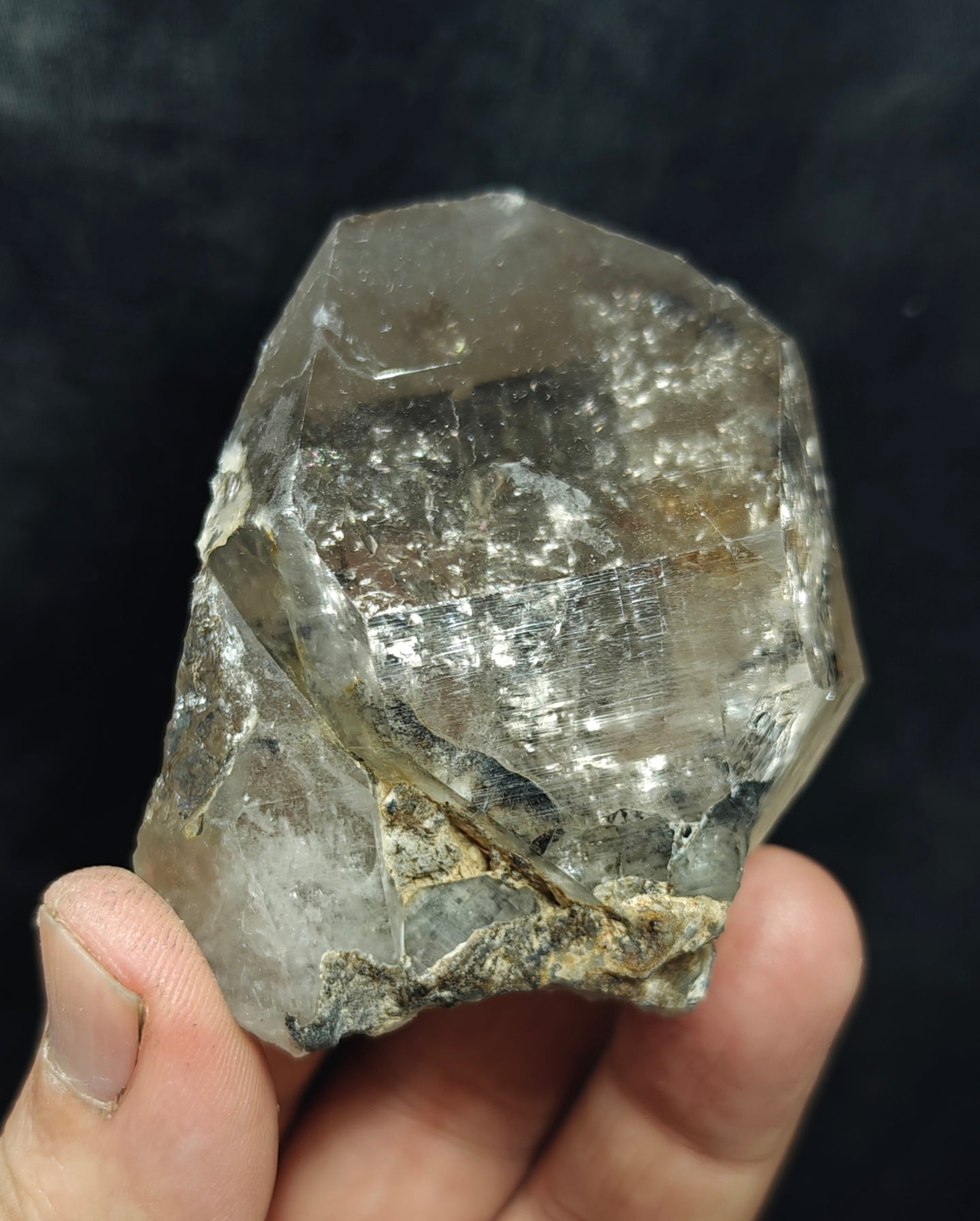 Natural smoky Quartz Crystal 195 grams