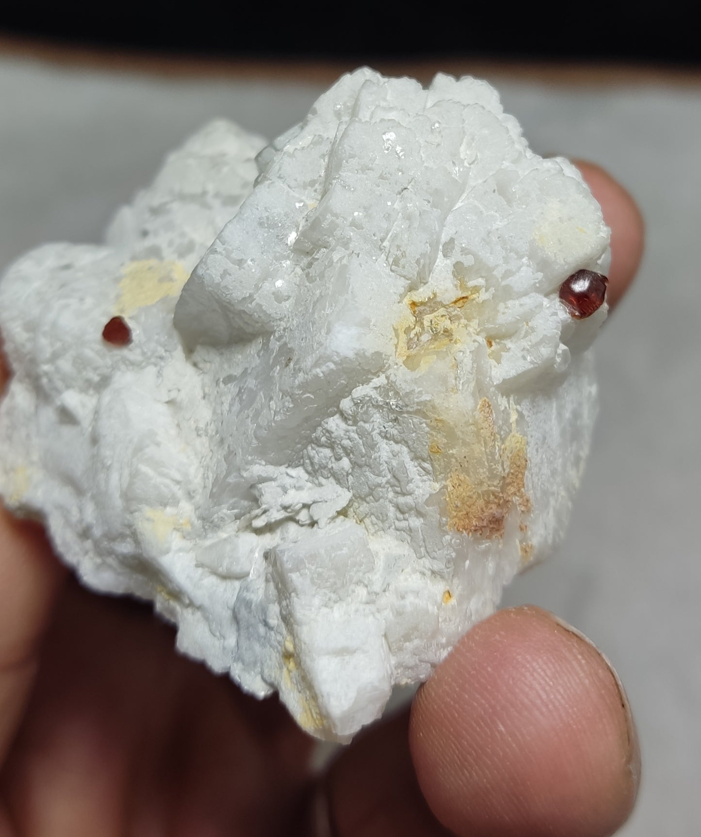 Spessartine Garnets on Matrix with terminated Quartz 85 grams