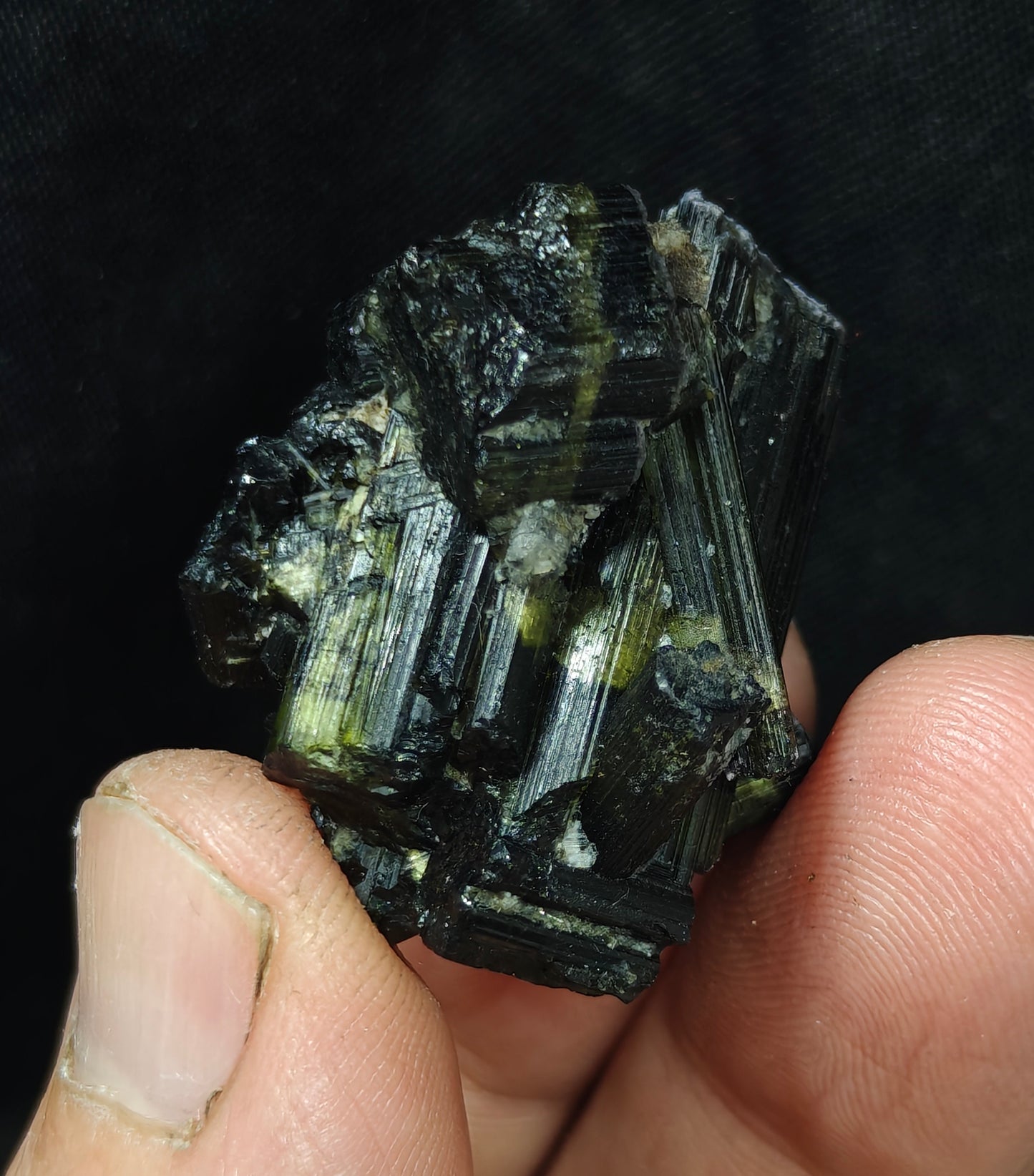 Dark green color Tourmaline crystal chatoyance 26 grams