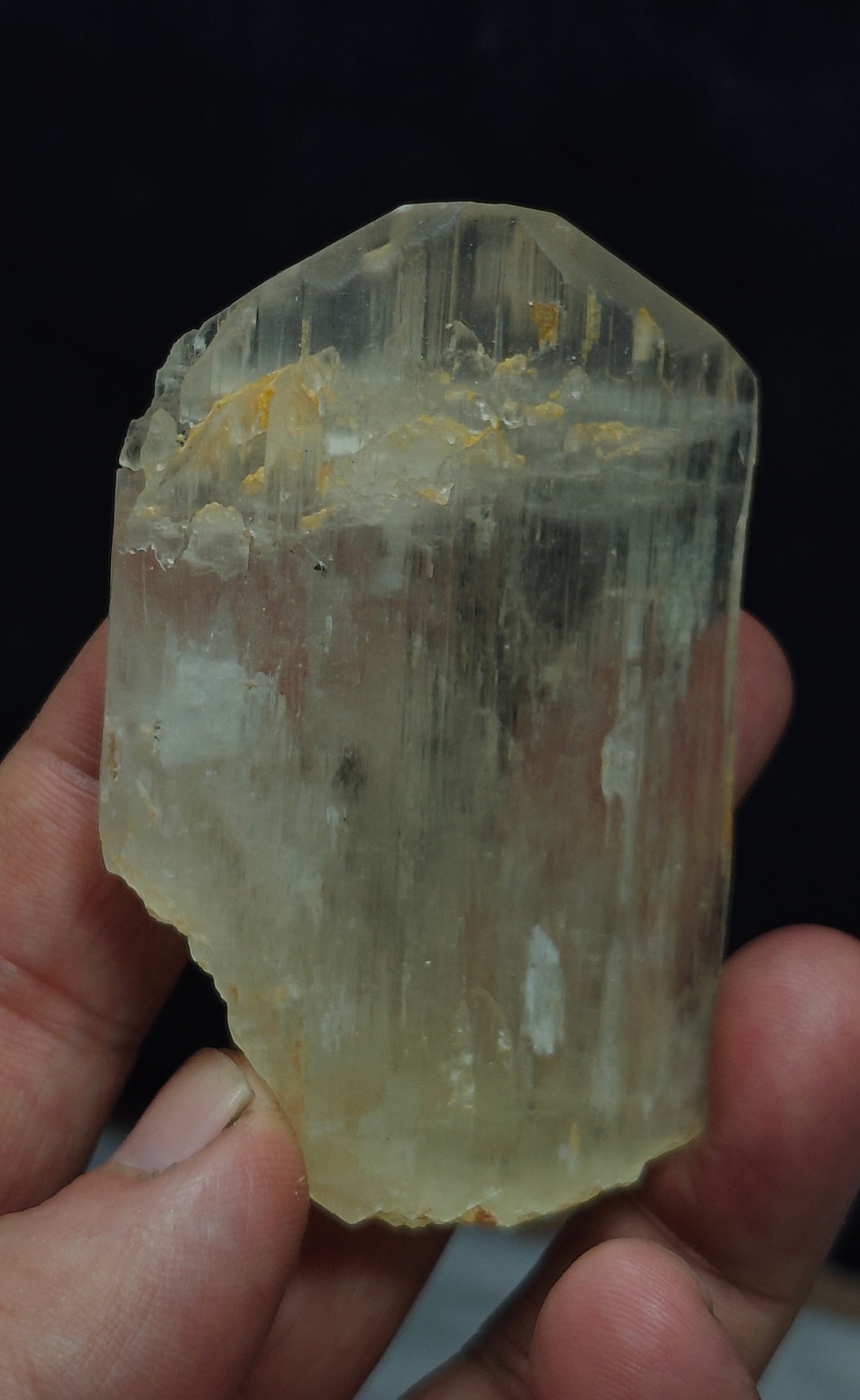 Natural spodumene crystal 105 grams