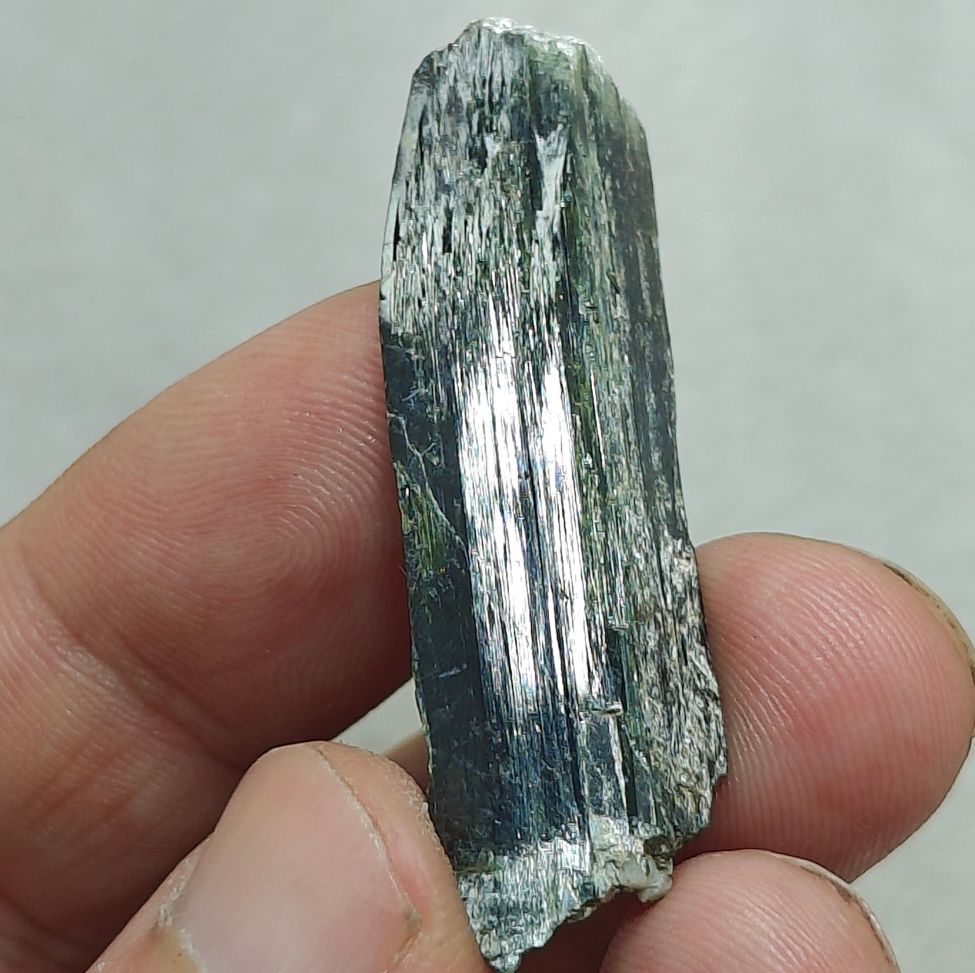 Natural aegirine crystal 9 grams