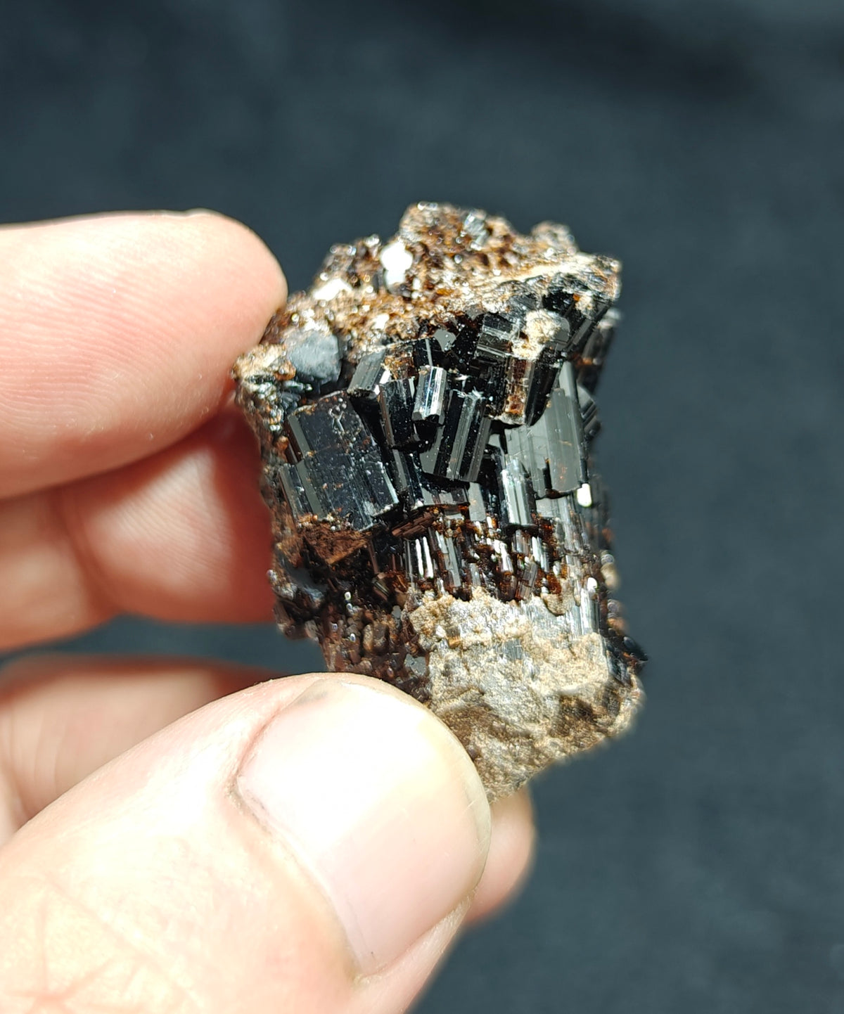 Natural usterous crystal specimen of dark brown Vesuvianite 32.5 grams