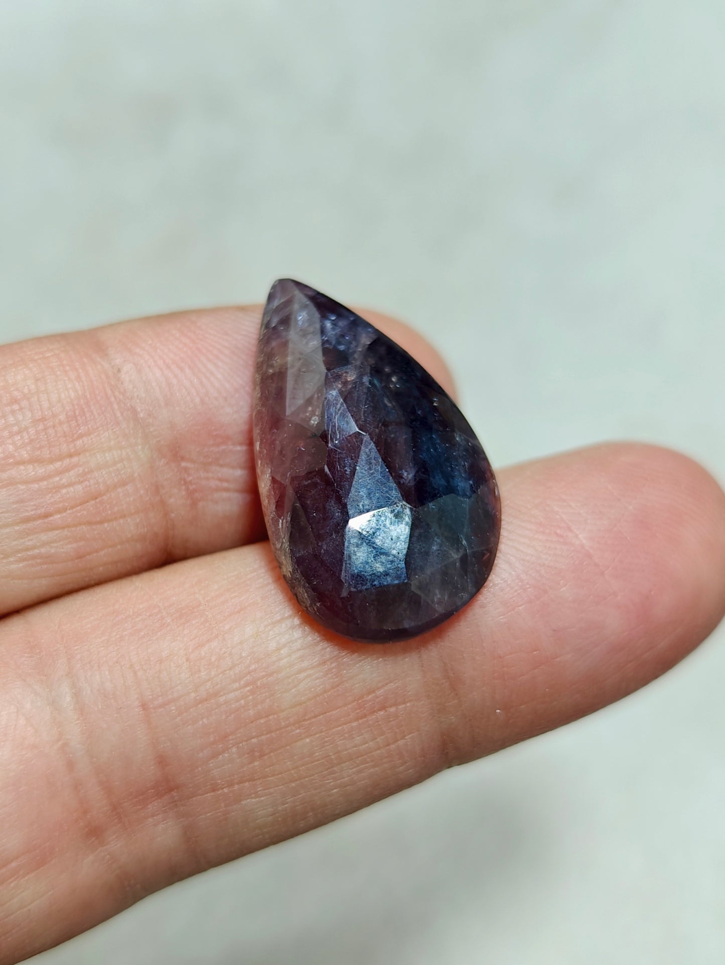 Single beautiful rose cut sapphire tear drop shape 27 carats