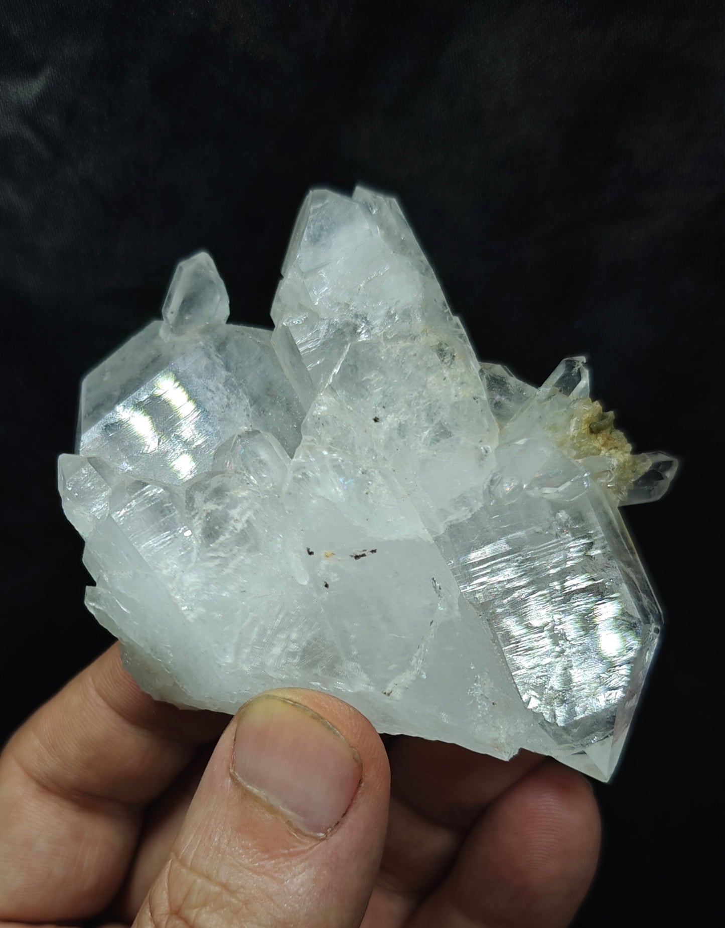 Single beautiful terminated Faden Quartz crystals specimen 152 grams