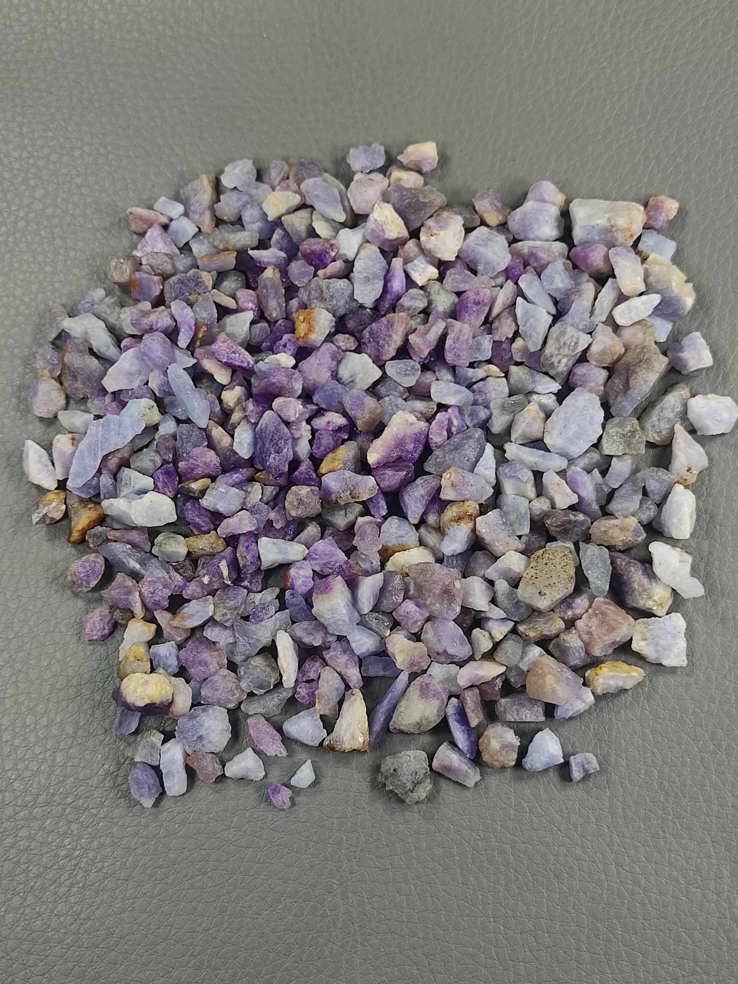 Fluorescent Hackmanite collection 120 grams