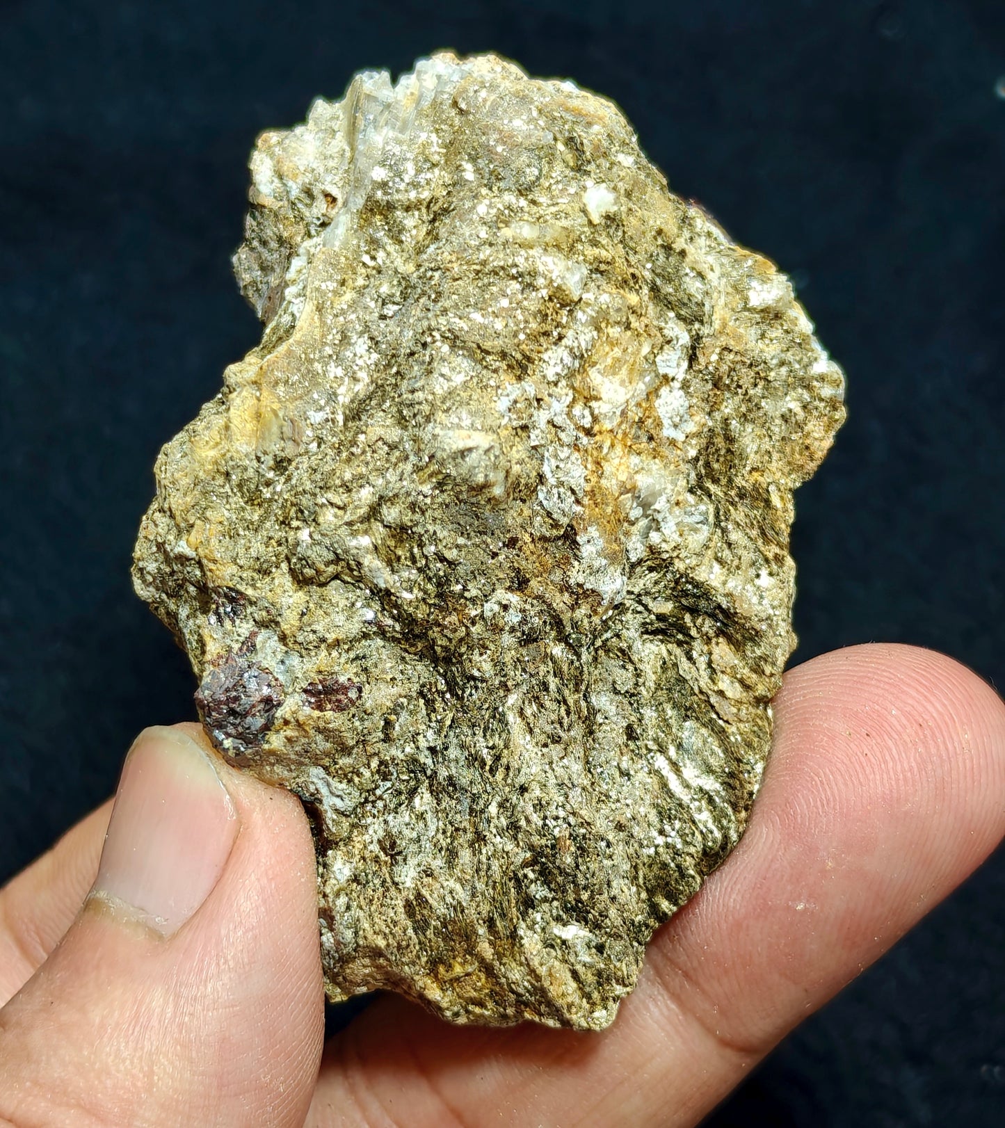 Rare rutile crystal on matrix of mica 75 grams