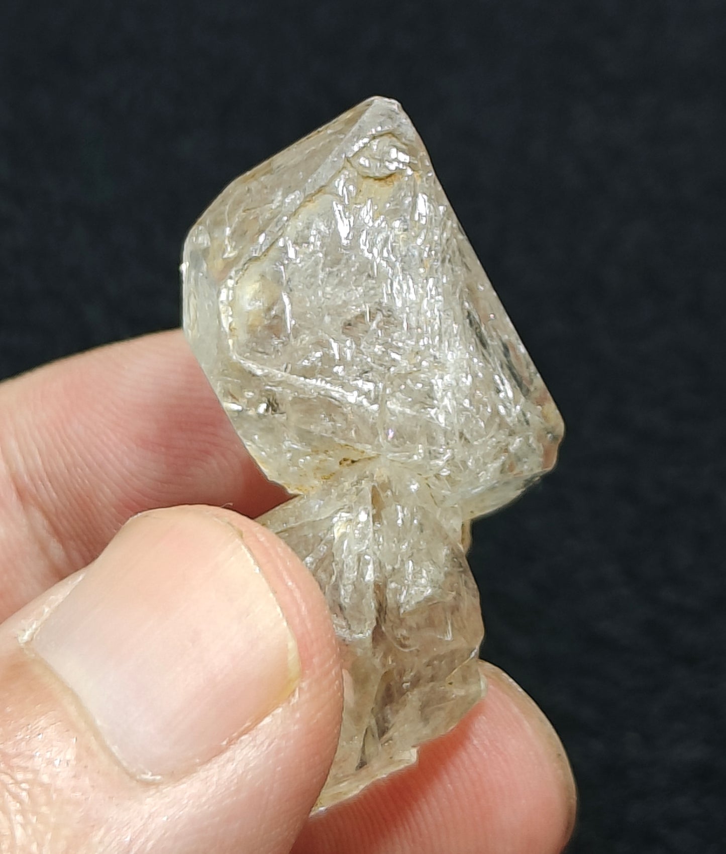 Natural double terminated fenster quartz crystal 20 grams