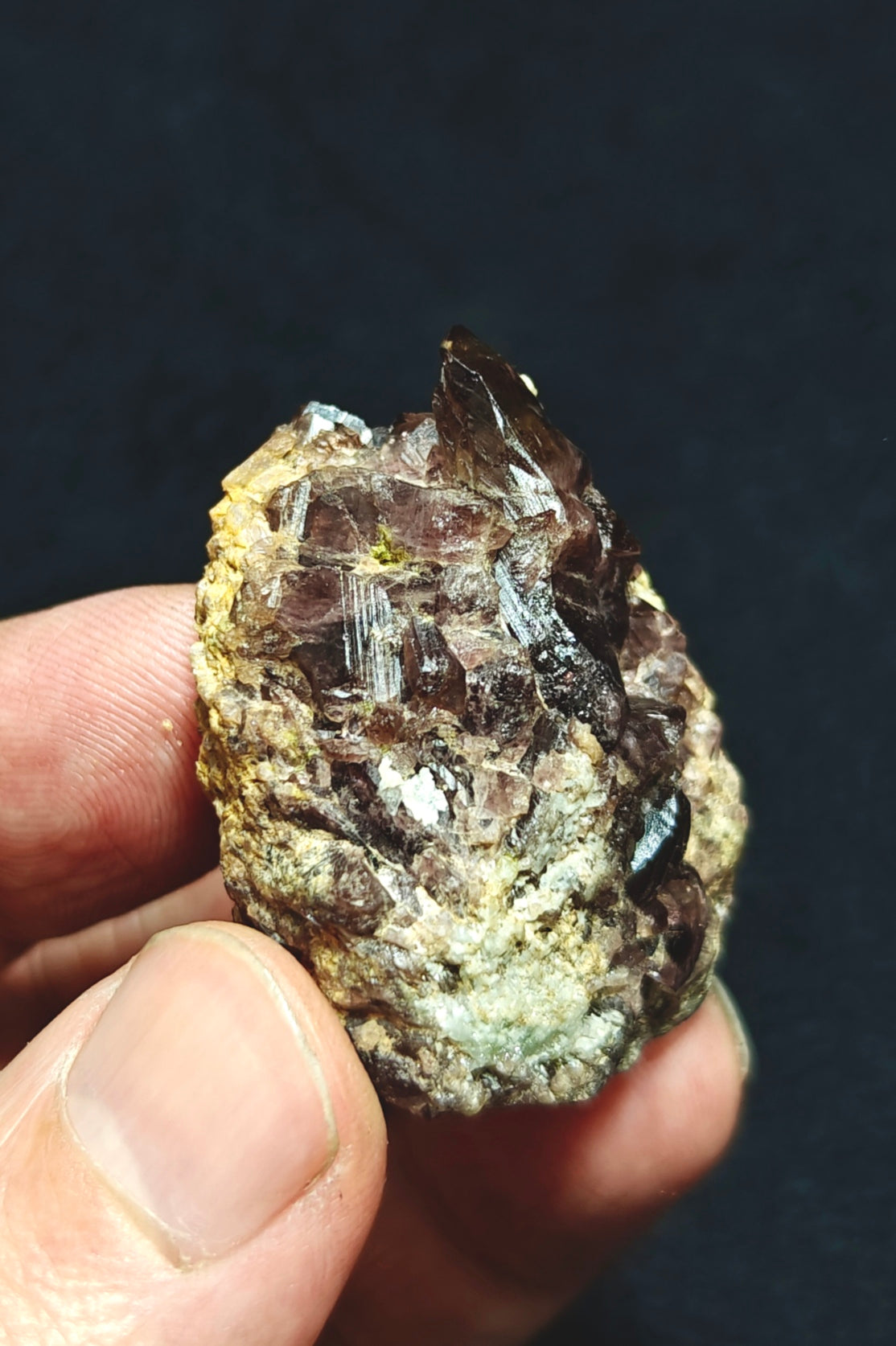 Natural axinite specimen 44 grams