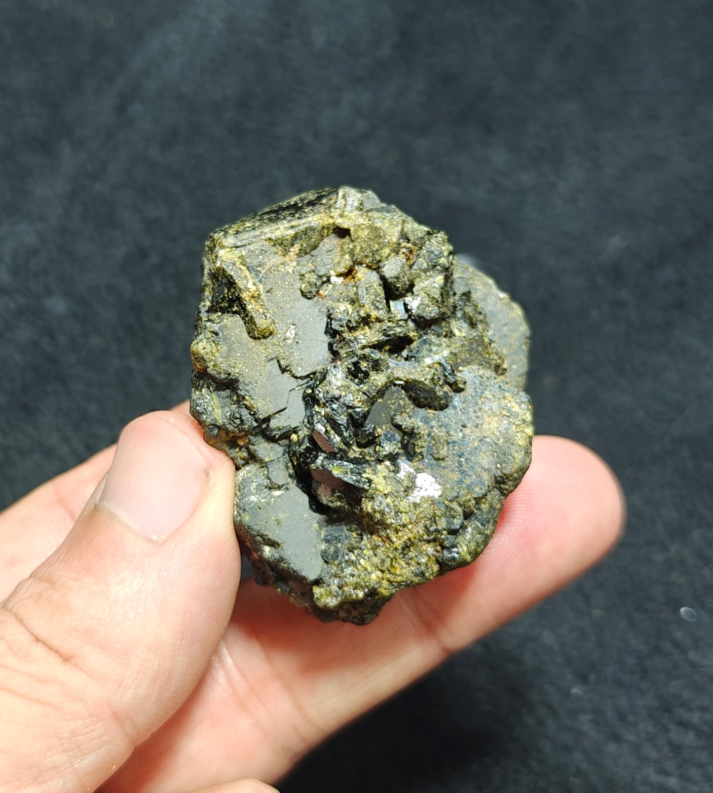 An Amazing specimen of lusterous Epidote 68 grams