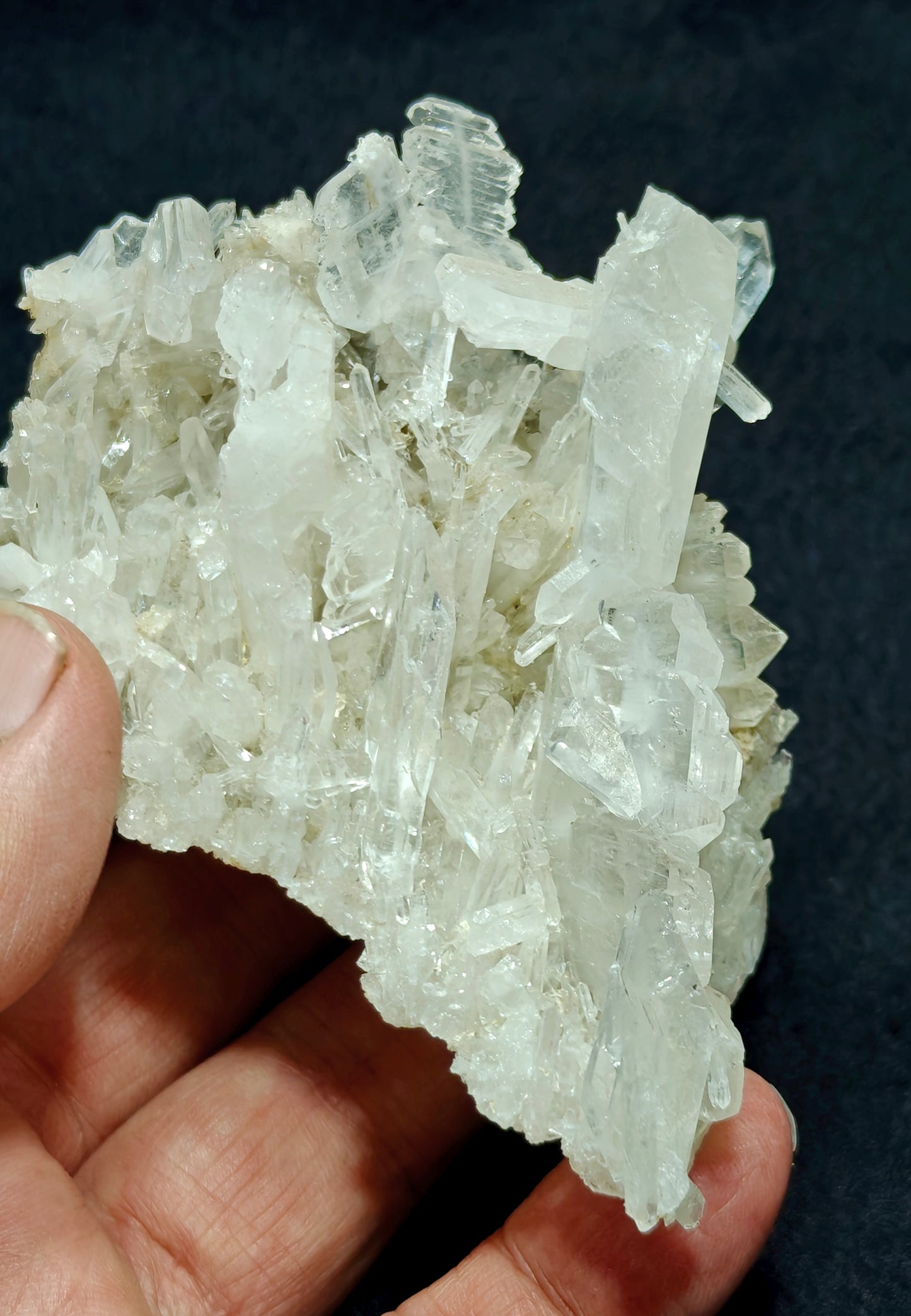 Single beautiful aesthetic Faden Quartz Crystal Specimen 172 grams