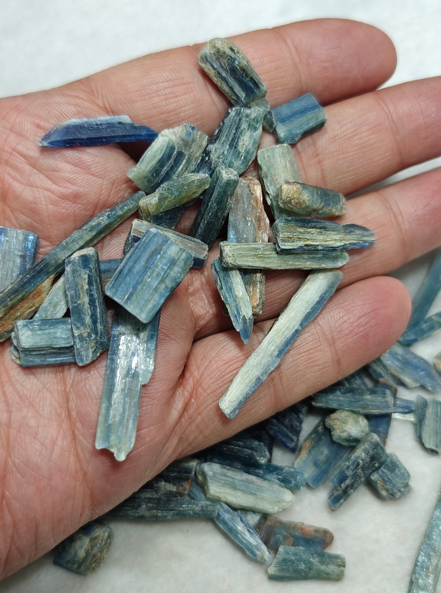 Natural kyanite crystals collection 80 grams