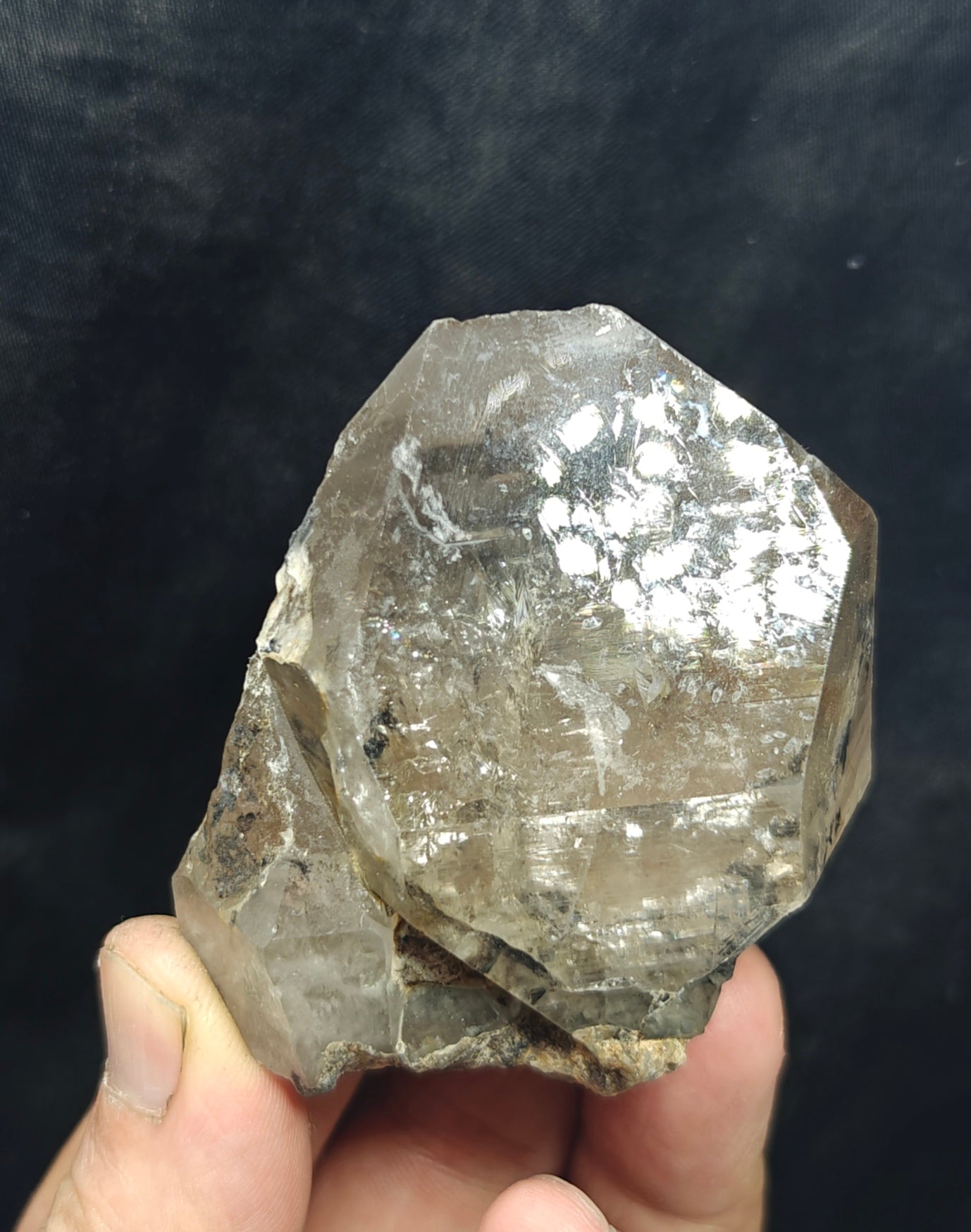 Natural smoky Quartz Crystal 195 grams