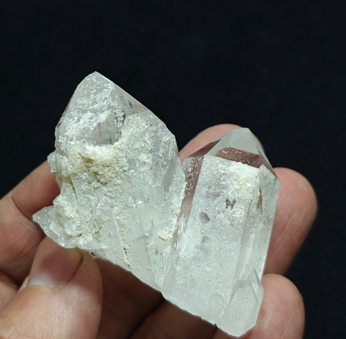 Twin terminated Quartz Crystals interconnected 76 grams