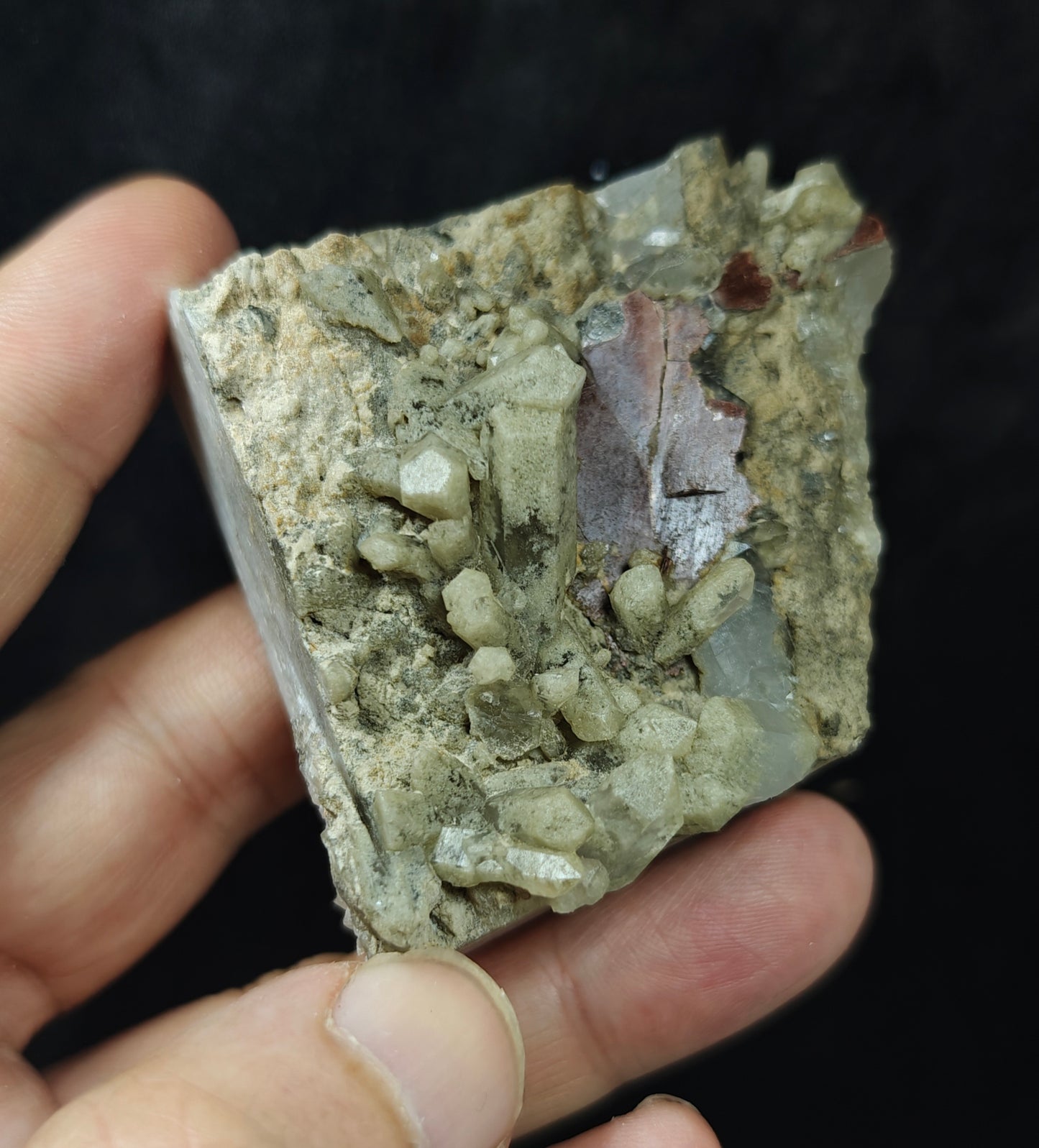 brookite in matrix with chlorite quartz 171 grams