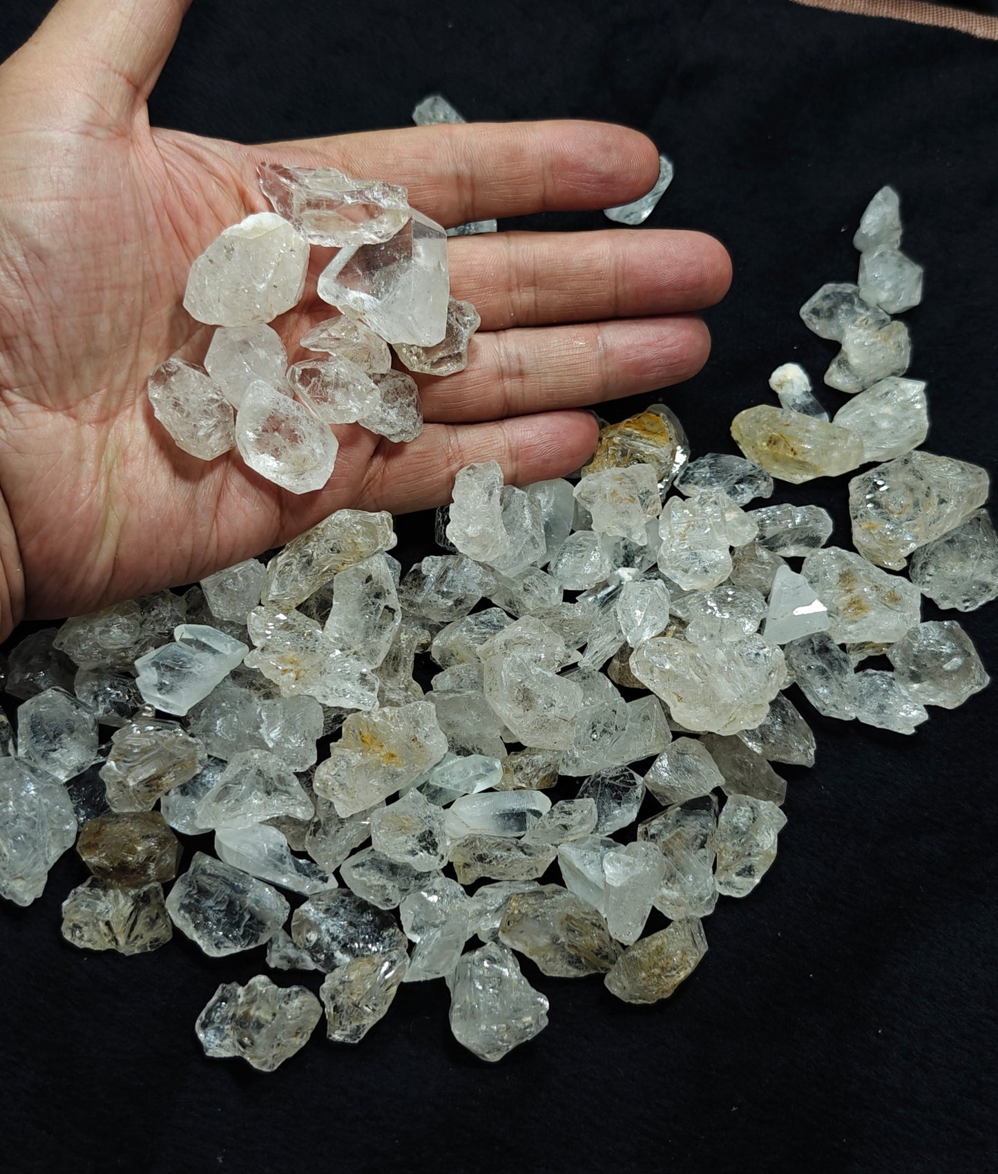 Natural diamond quartz collection 780 grams