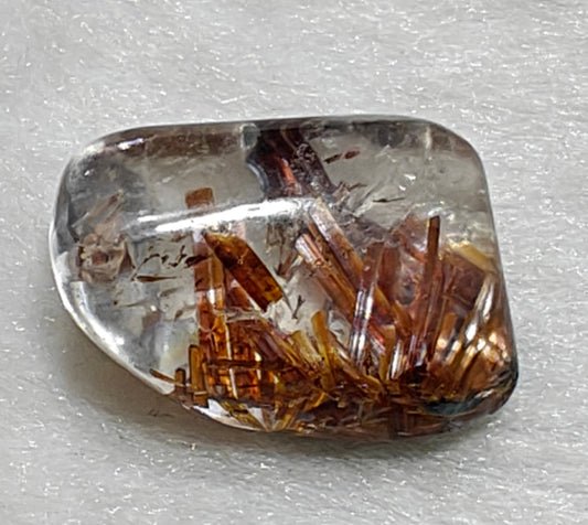 Rutiles included polished quartz 4 grams