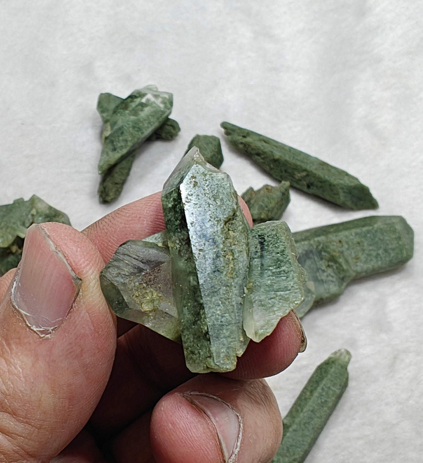 Natural Chlorite Quartz 10 pieces 106 grams