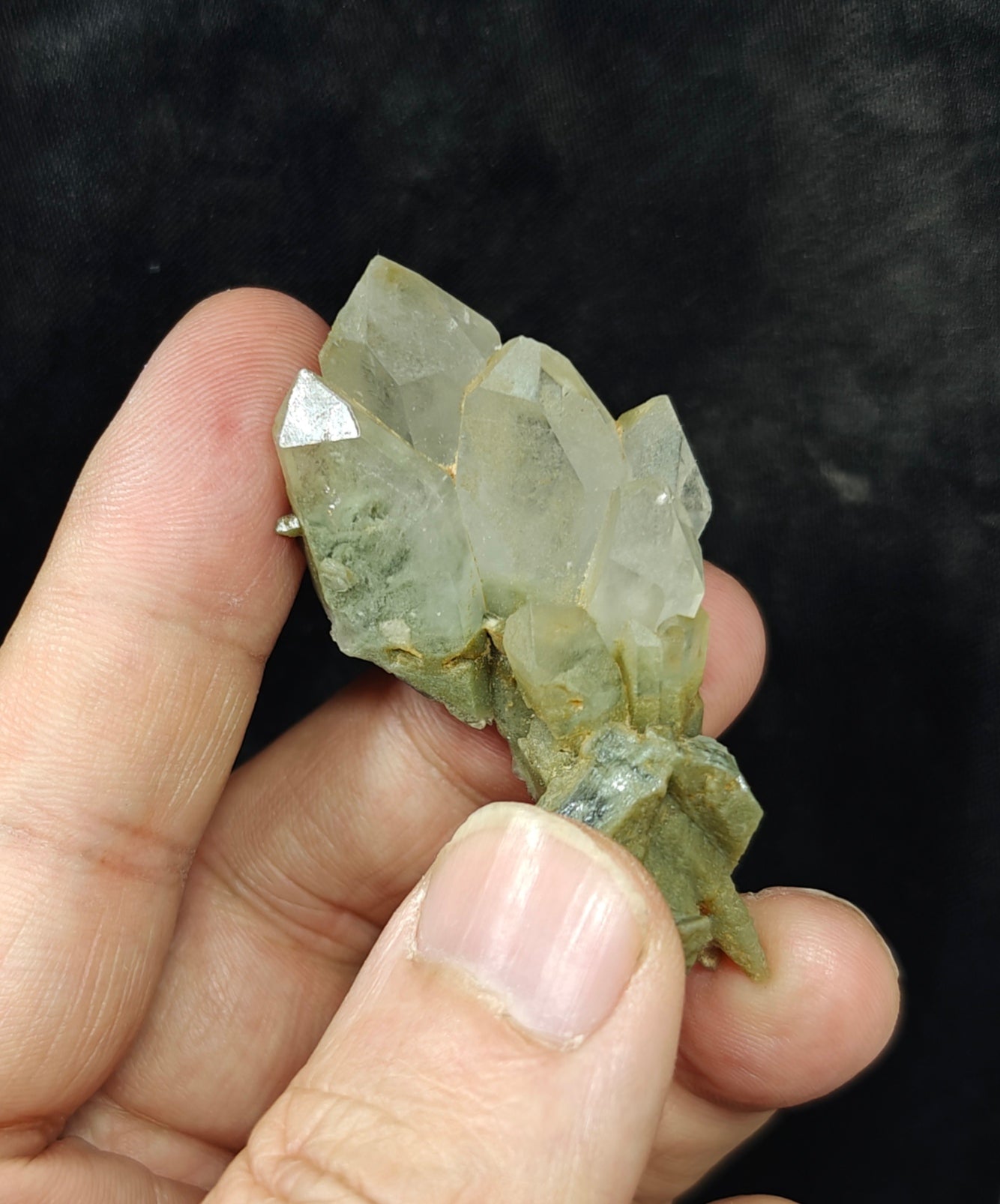 Natural chlorite quartz cluster 25 grams