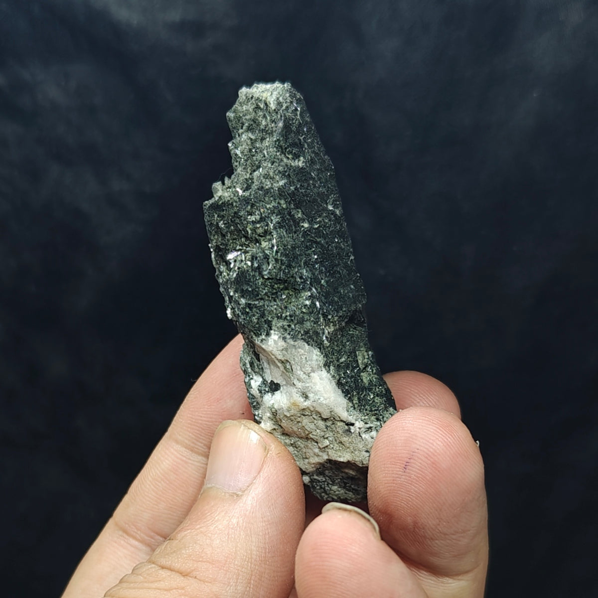 Terminated Chlorite Rutile Etched Quartz crystal 49 grams