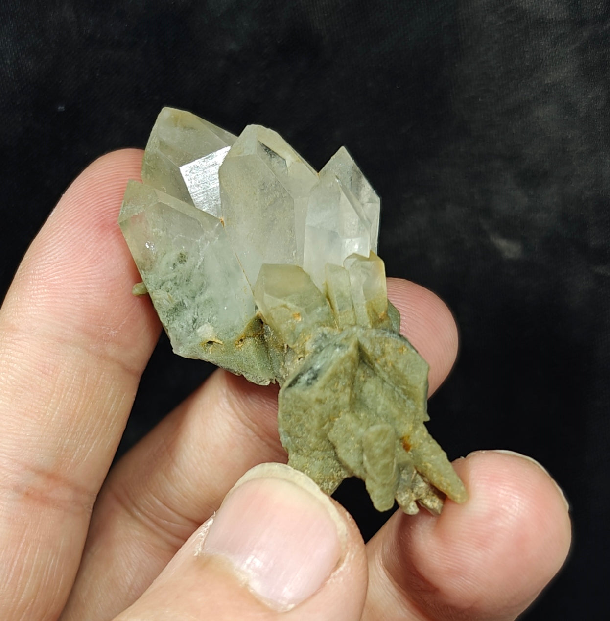 Natural chlorite quartz cluster 25 grams