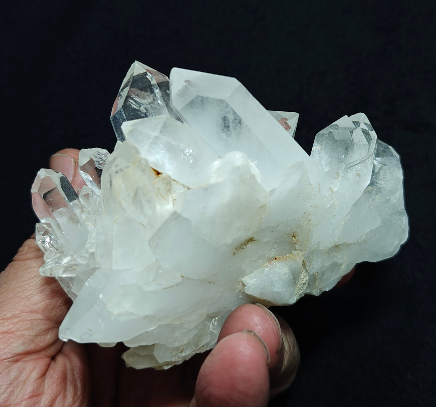 An amazing specimen of Quartz Crystals cluster combined together with beautiful terminations 272 grams